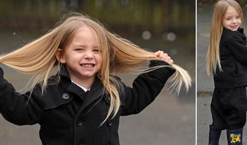 http://www.dailymail.co.uk/news/article-2293252/Little-boy-3-2ft-long-hair-cut-charity-keeps-mistaken-girl.html