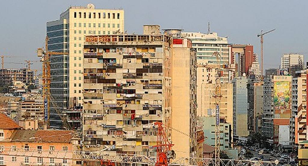 http://edition.cnn.com/2013/08/01/travel/day-and-a-night-luanda/index.html?hpt=hp_bn5