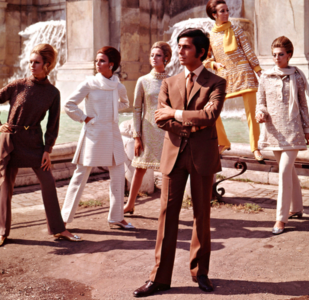 http://www.theguardian.com/fashion/2014/mar/26/rebirth-italian-fashion-1950s-versace-gucci