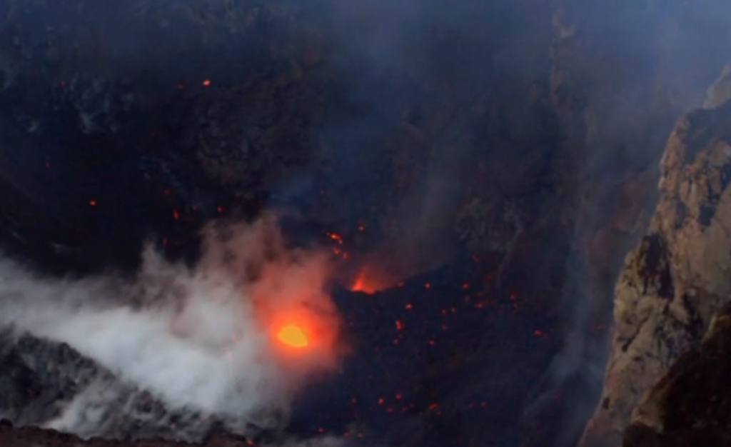 http://edition.cnn.com/videos/tv/2015/02/21/wonder-list-up-close-with-the-volcano.cnn
